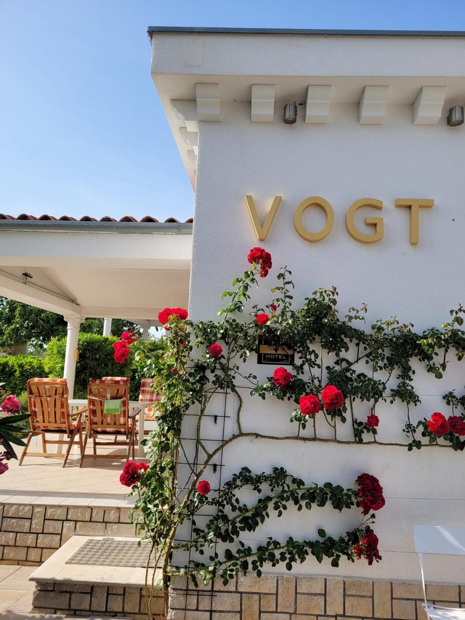 Residence Vogt โปเรช ภายนอก รูปภาพ